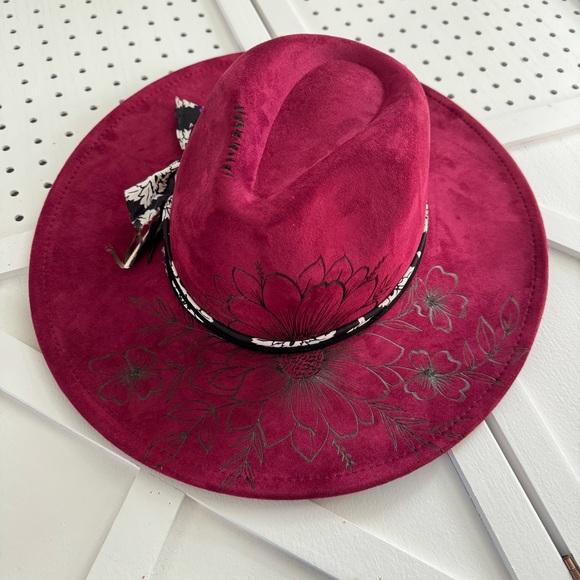 🚨11/11 HAT SHOW Notification ✨🤠 - Picture 10 of 12